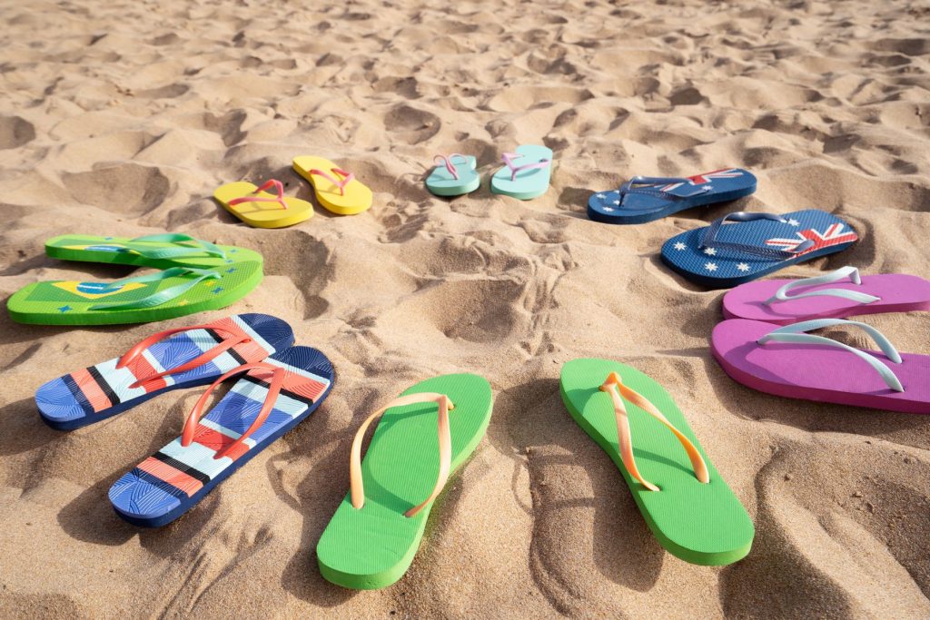 Sandalias-de-playa-¿Que-materiales-son-los-mas-duraderos